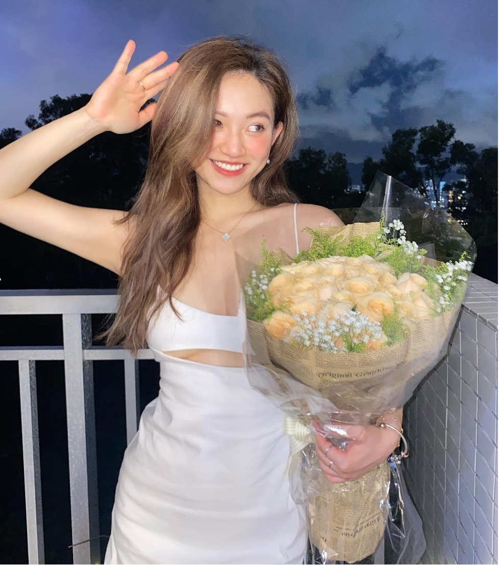 tang chi vy nhan chi trich khi thi ngoai hinh thi sinh hoa hau hong kong21