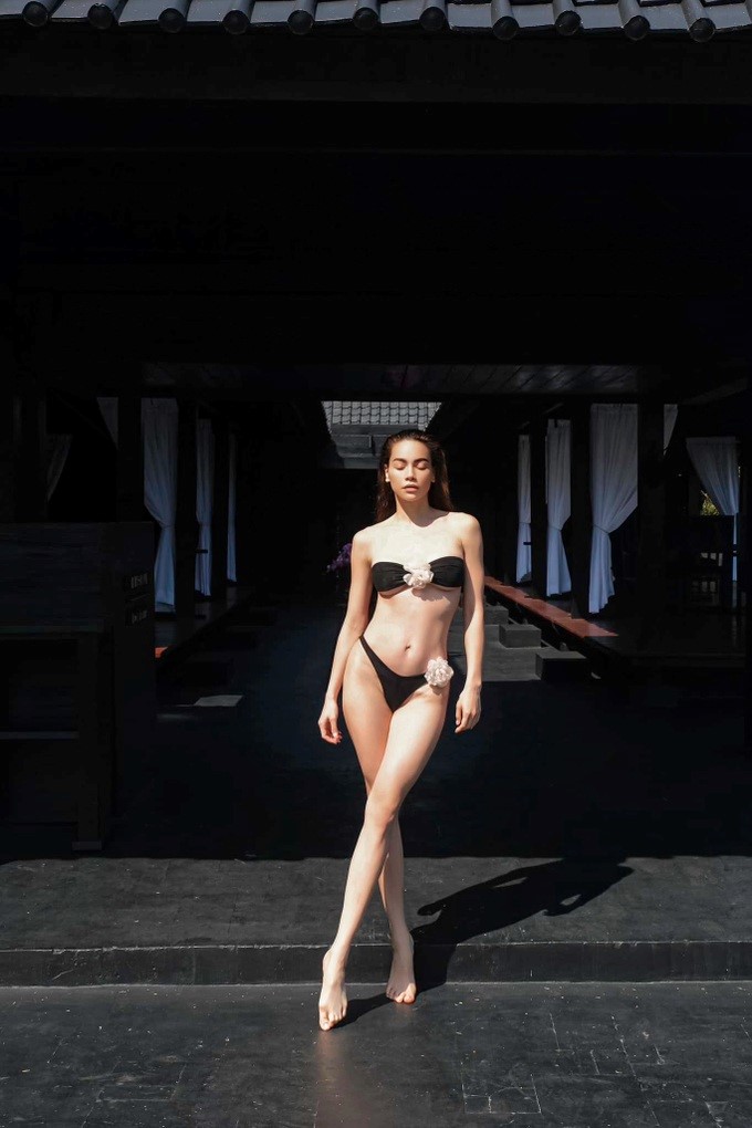 ho ngoc ha tung anh bikini khoe voc dang nuot na dan tinh chi biet xuyt xoa3 ho ngoc ha tung anh bikini khoe voc dang nuot na dan tinh chi biet xuyt xoa3