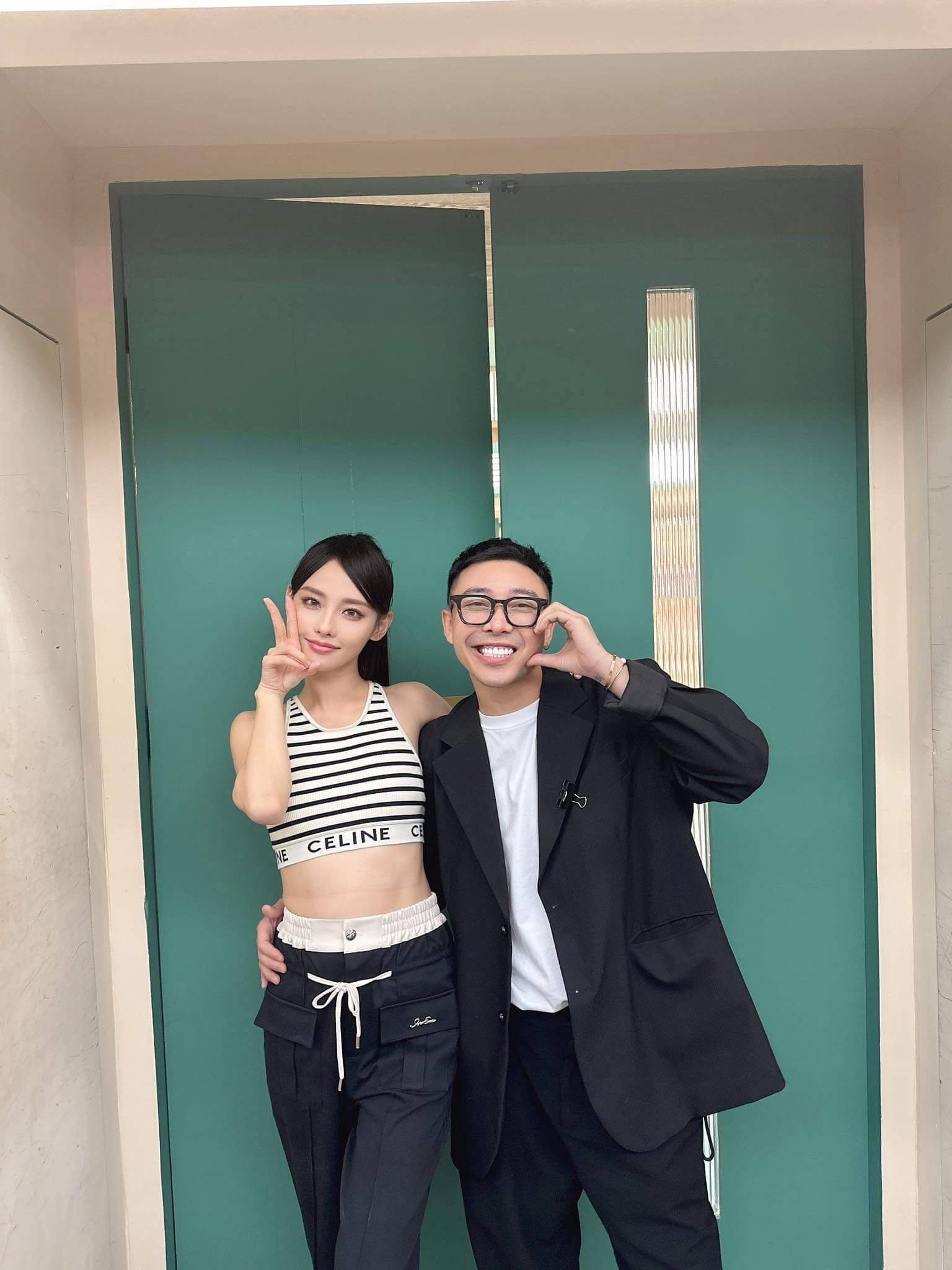 truoc lum xum lam stylist cho doi thu cua chi pu hoang ku noi gi 1 truoc lum xum lam stylist cho doi thu cua chi pu hoang ku noi gi 1