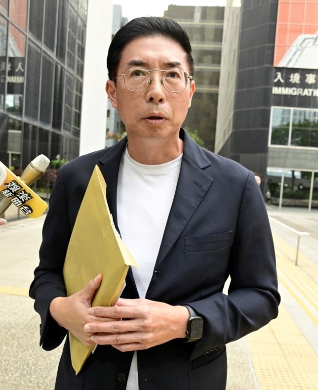 lum xum a hau tue nghi tranh chap ly hon voi chong dai gia