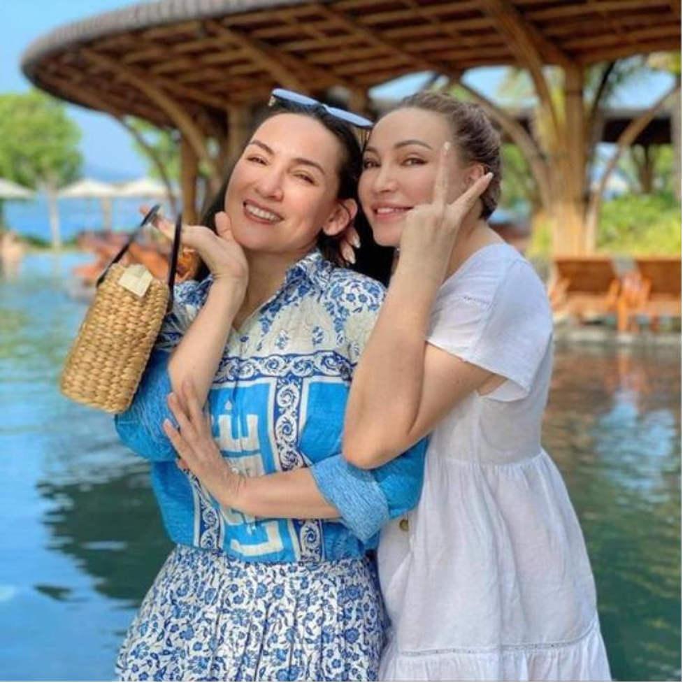 xon xao nu ca si co guong mat giong het phi nhung xon xao nu ca si co guong mat giong het phi nhung