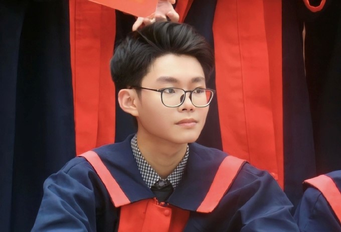 buc ve co gai tren giay nhap cua nam sinh khien cong dong xon xao buc ve co gai tren giay nhap cua nam sinh khien cong dong xon xao