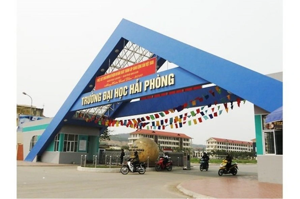 hai phong ky luat canh cao truong khoa quan su ga tinh nu sinh vien dh hai phong