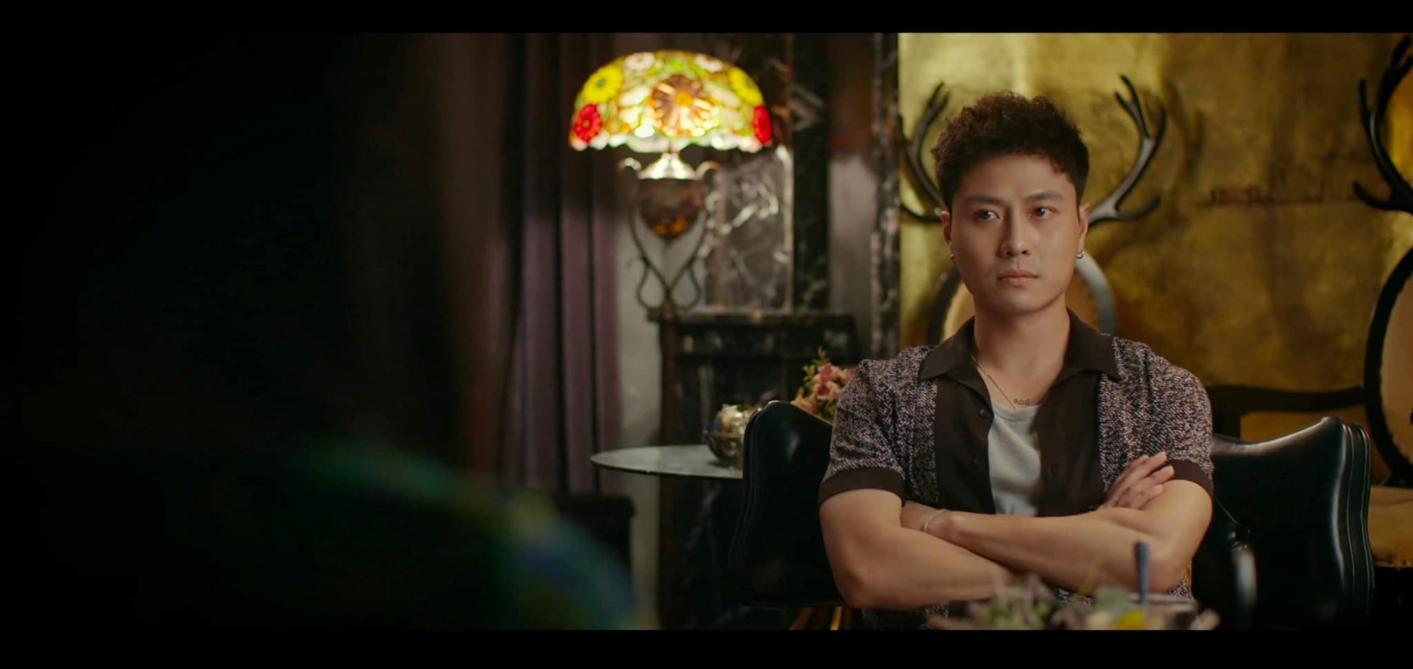 dan dien vien gia dinh minh vui bat thinh linh nhan con mua loi khen trong tap phim moi2 dan dien vien gia dinh minh vui bat thinh linh nhan con mua loi khen trong tap phim moi2