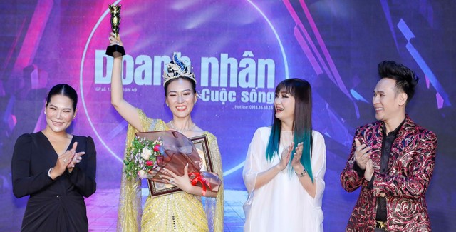 cuoc thi guong mat anh bia 2023 thi chui bi phat 55 trieu dong 2 cuoc thi guong mat anh bia 2023 thi chui bi phat 55 trieu dong 2