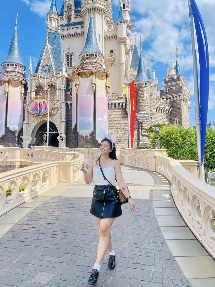 vo cu shark binh co dong thai la trong luc chong cu len xe hoa3 vo cu shark binh co dong thai la trong luc chong cu len xe hoa3
