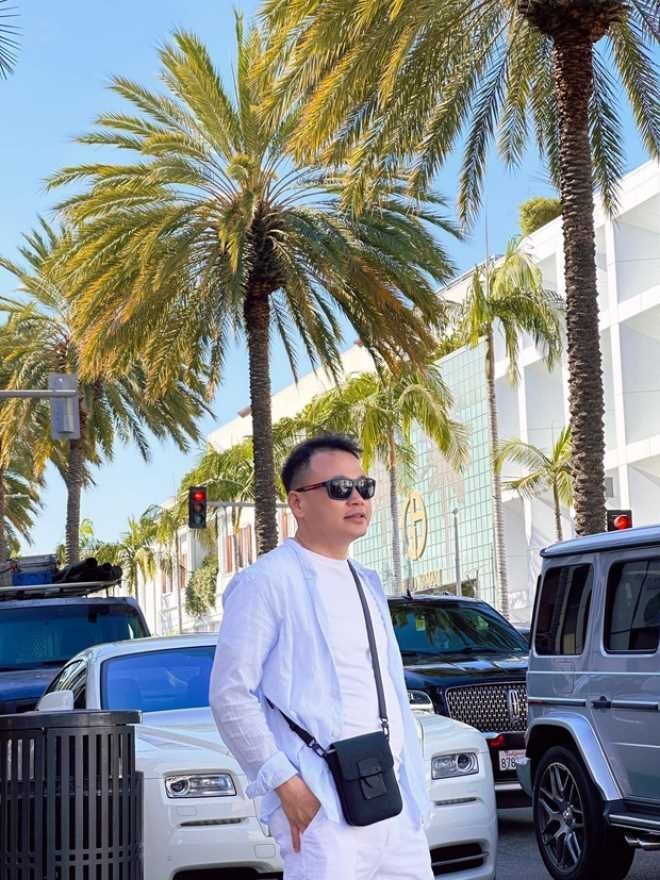 phuong oanh khoe vong eo con kien dap tan tin don mang thai56 phuong oanh khoe vong eo con kien dap tan tin don mang thai56