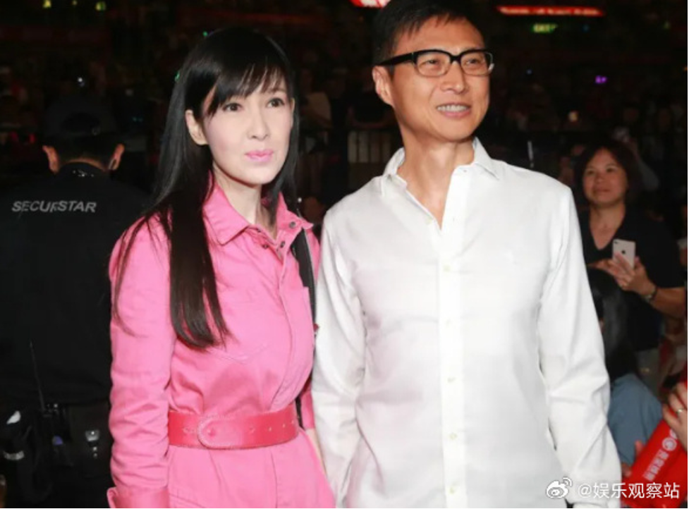 xon xao thong tin ly hon do chong ngoai tinh chau hue man noi gi2 xon xao thong tin ly hon do chong ngoai tinh chau hue man noi gi2