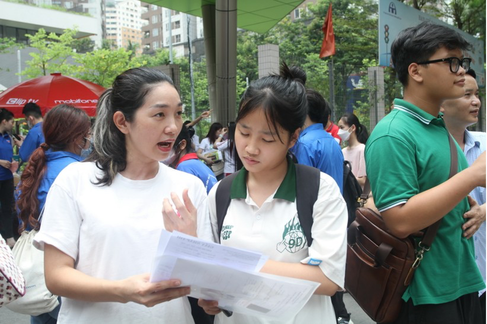 huong dan tam thoi hoc sinh cap thpt chuyen truong tai ha noi