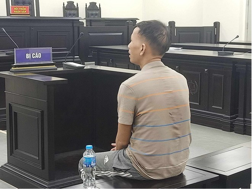 khong kiem soat duoc nong gian ong bo chem ban trai cua con gai khi ca hai di qua gioi han khong kiem soat duoc nong gian ong bo chem ban trai cua con gai khi ca hai di qua gioi han