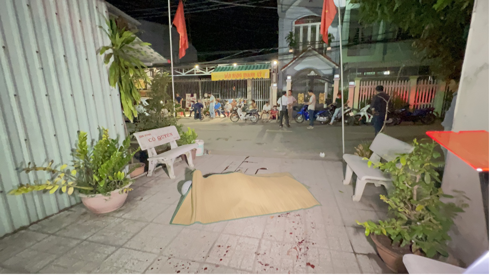 an giang den nha doi thu giai quyet mau thuan nam thanh nien bi chem tu vong2