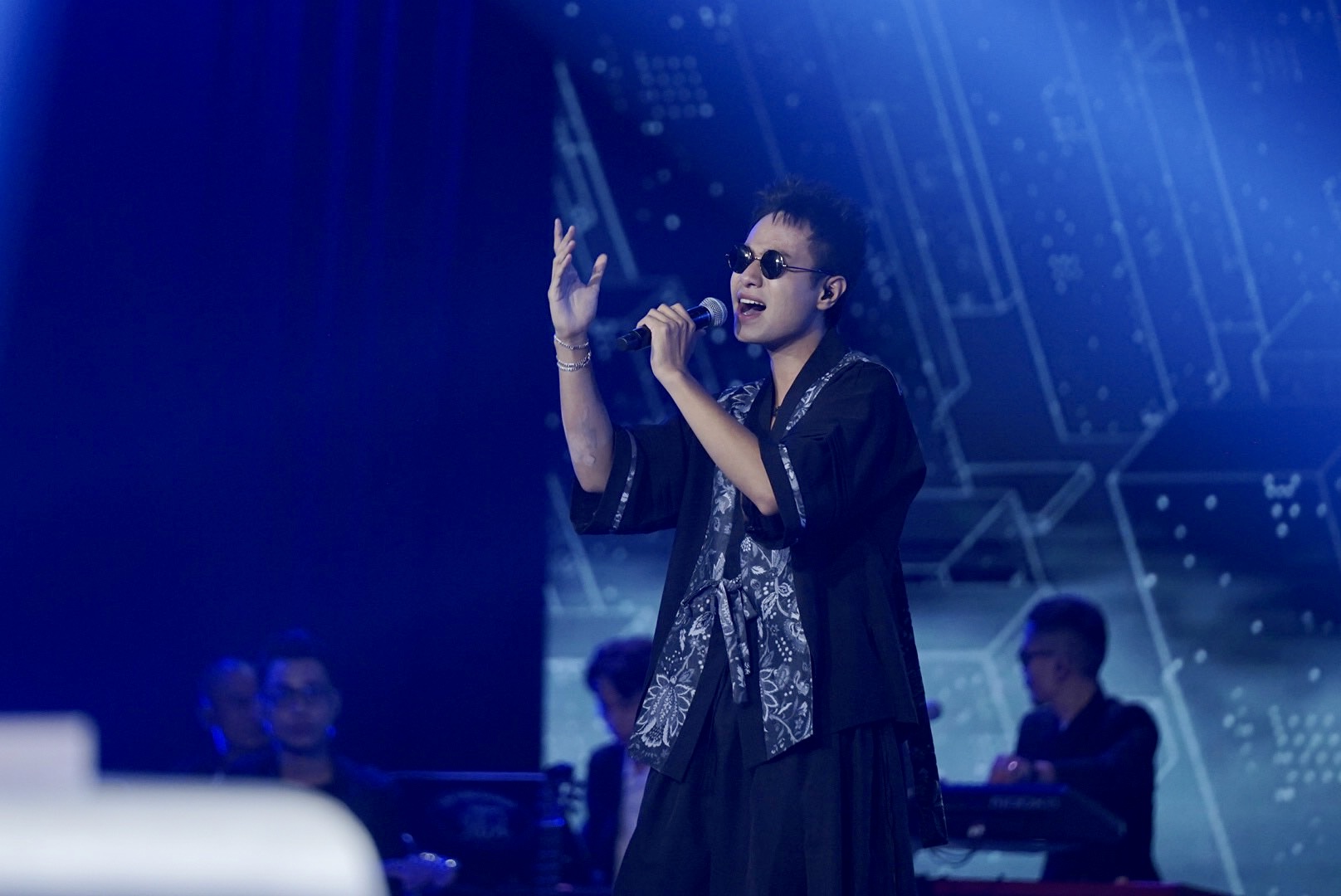 top 10 vietnam idol 2023 bung no trong dem liveshow truc tiep4 top 10 vietnam idol 2023 bung no trong dem liveshow truc tiep4