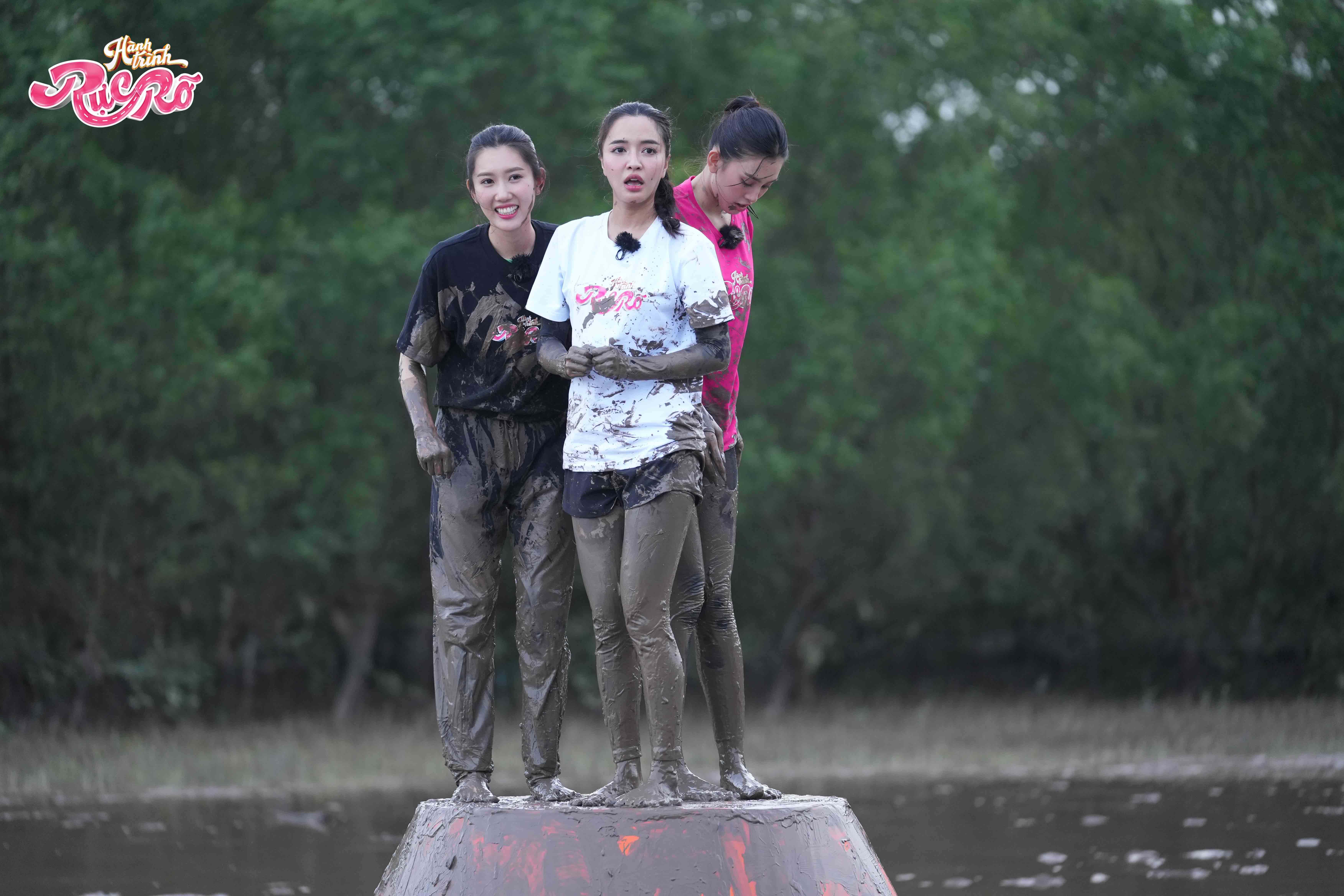 tieu vy ngai ngung khi truong giang nhac den hieuthuhai