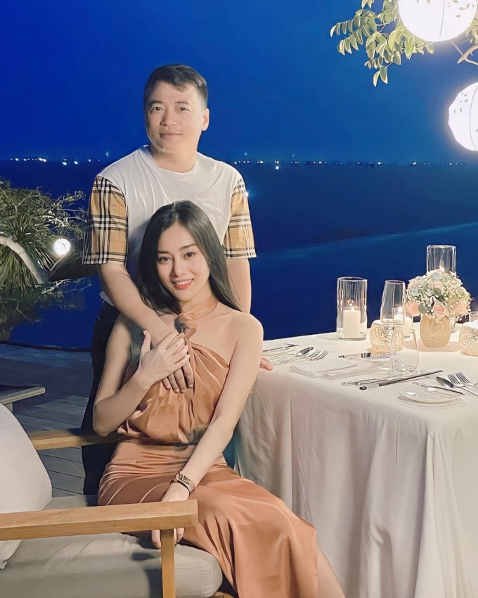 loat anh qua camera thuong boc tran nhan sac that cua phuong oanh lieu co visual nhu loi don 2 loat anh qua camera thuong boc tran nhan sac that cua phuong oanh lieu co visual nhu loi don 2