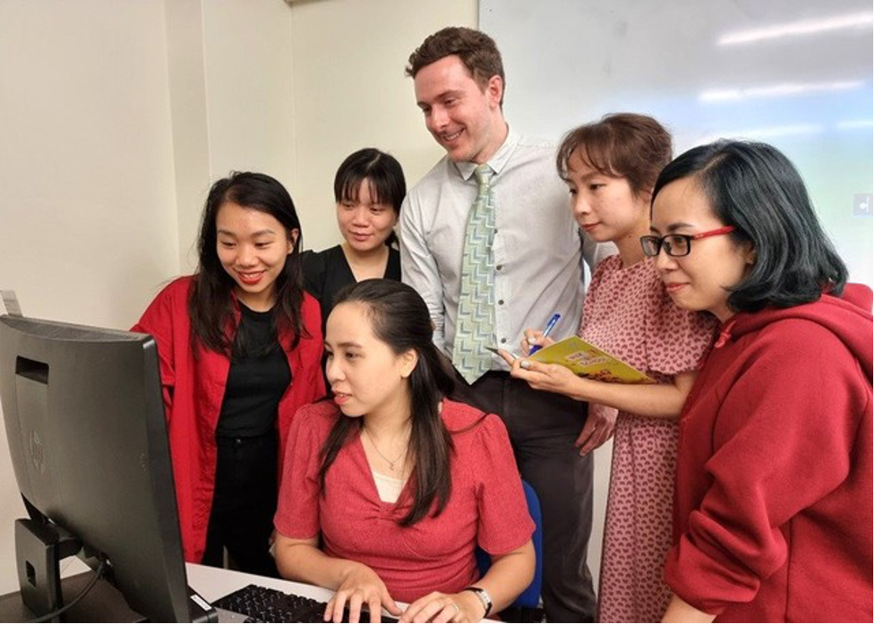 ha noi dua giao vien 6 5 ielts di hoc nuoc ngoai de nang cao chuyen mon2 ha noi dua giao vien 6 5 ielts di hoc nuoc ngoai de nang cao chuyen mon2