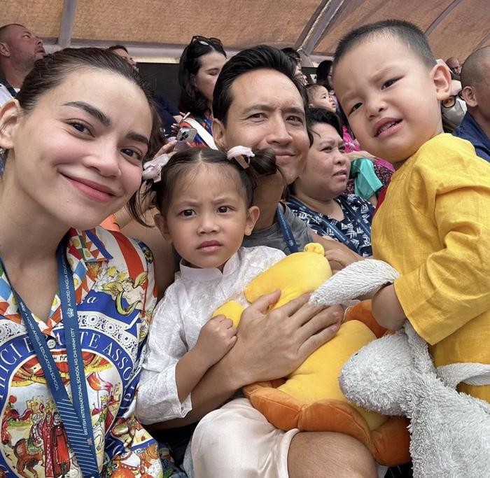 duoc di choi trung thu cung bo me lisa leon nha ha ho co bieu cam khien cong dong mang khong do duoc 4 duoc di choi trung thu cung bo me lisa leon nha ha ho co bieu cam khien cong dong mang khong do duoc 4