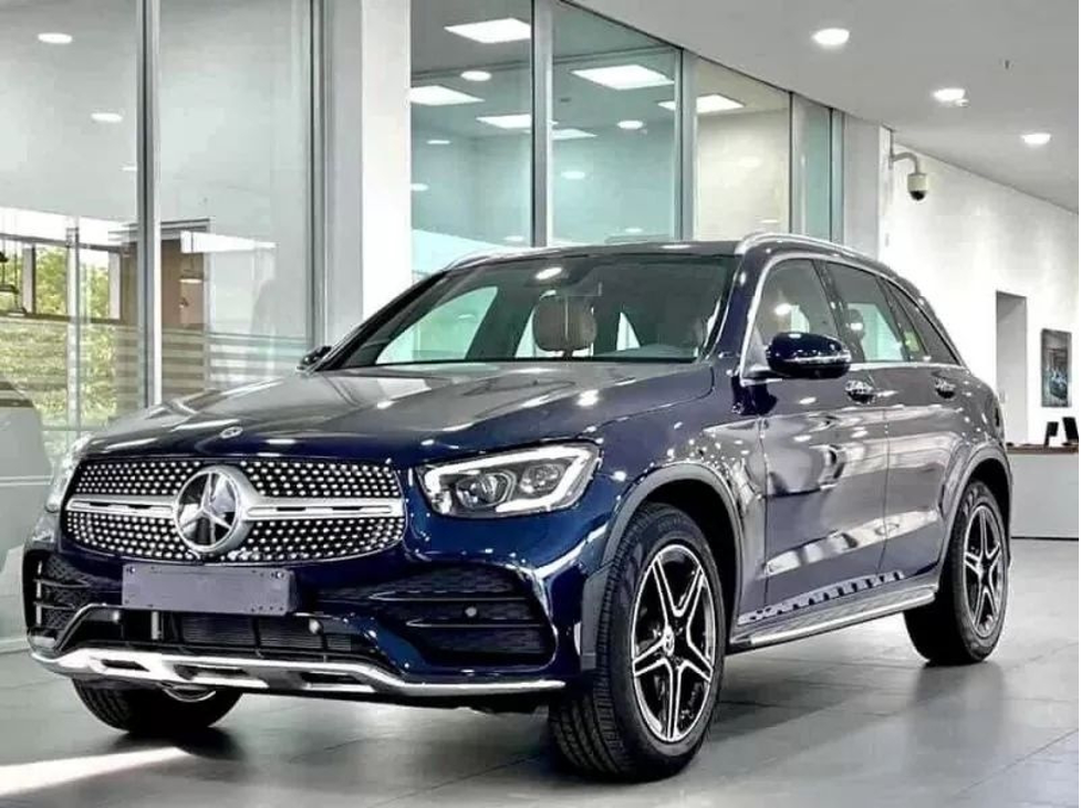 4 407 xe mercedes benz phai quay ve xuong vi loi bom nhien lieu 4 407 xe mercedes benz phai quay ve xuong vi loi bom nhien lieu