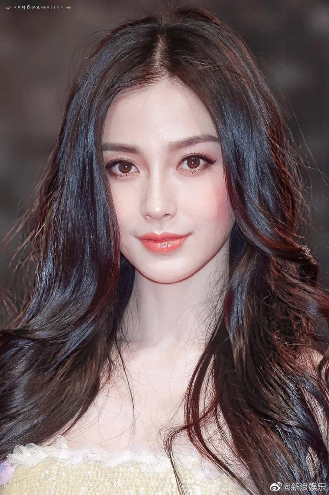angelababy van xuat hien tren song truyen hinh sau nghi van bi phong sat 3