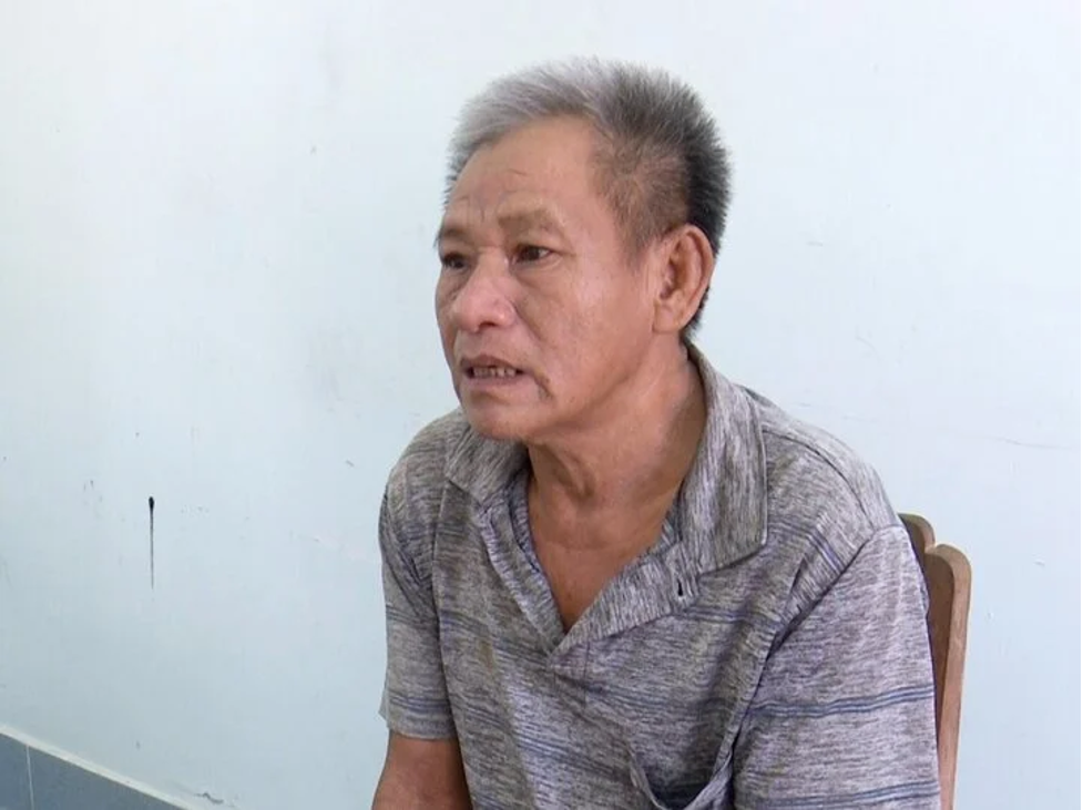 quang tri khoi to nguoi dan ong say ruou hiep dam cu ba 85 tuoi quang tri khoi to nguoi dan ong say ruou hiep dam cu ba 85 tuoi
