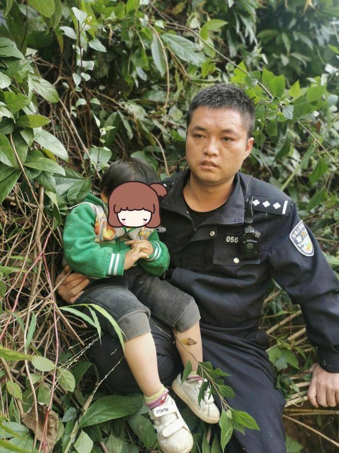 bi khi rung bat coc be gai 3 tuoi duoc tim thay tai dia diem khong ai ngo toi2 bi khi rung bat coc be gai 3 tuoi duoc tim thay tai dia diem khong ai ngo toi2