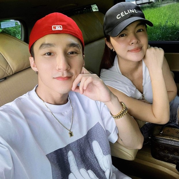 son tung cham chi gap go dong nghiep nghi van sap co tin vui1 son tung cham chi gap go dong nghiep nghi van sap co tin vui1