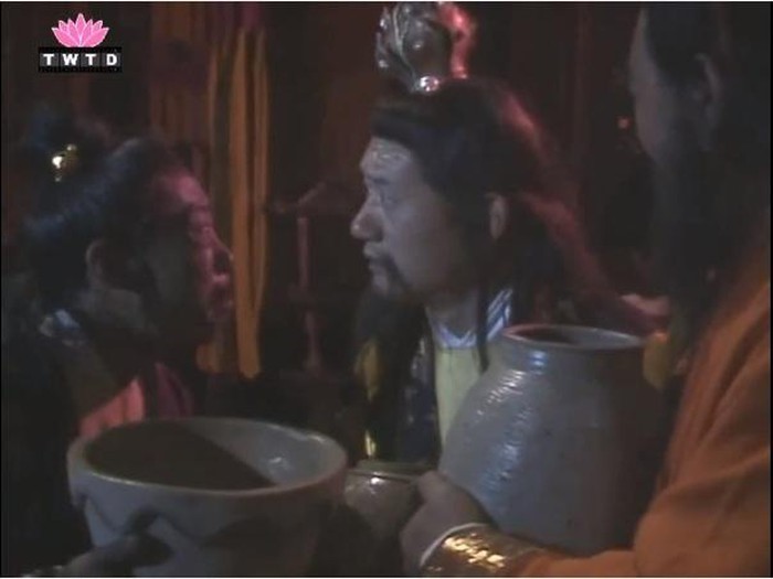 he lo ve nuoc thanh trong tay du ky khien doan phim khong dam uong bia hoi3 he lo ve nuoc thanh trong tay du ky khien doan phim khong dam uong bia hoi3