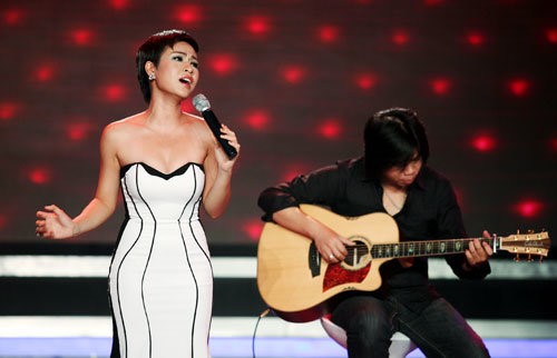 hoc van dang nguong mo cua nhung chi dep trong show dap gio nguoi la thu khoa nguoi thanh thao 4 ngon ngu2 hoc van dang nguong mo cua nhung chi dep trong show dap gio nguoi la thu khoa nguoi thanh thao 4 ngon ngu2