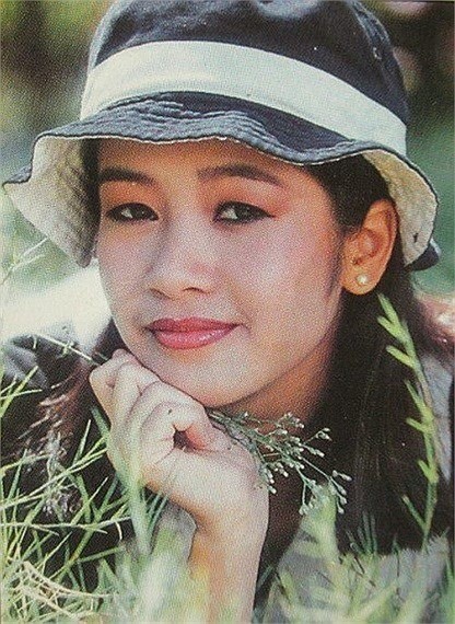 me dam nhan sac xinh dep trong treo cua diva hong nhung thuo moi vao nghe7