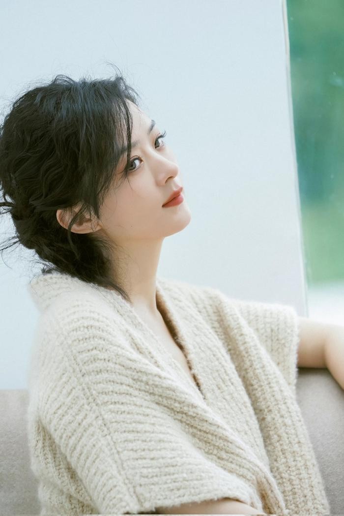 tin tuc sao hoa ngu moi nhat ngay 3 11 tai khoan ca nhan cua angelababy bi han che sau scandal tin tuc sao hoa ngu moi nhat ngay 3 11 tai khoan ca nhan cua angelababy bi han che sau scandal