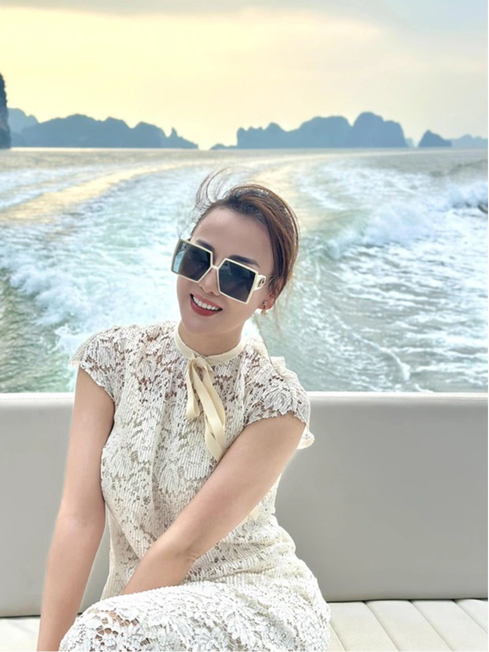 nhan sac gay chu y cua phuong oanh khi mang song thai da the con bi shark binh boc me3 nhan sac gay chu y cua phuong oanh khi mang song thai da the con bi shark binh boc me3