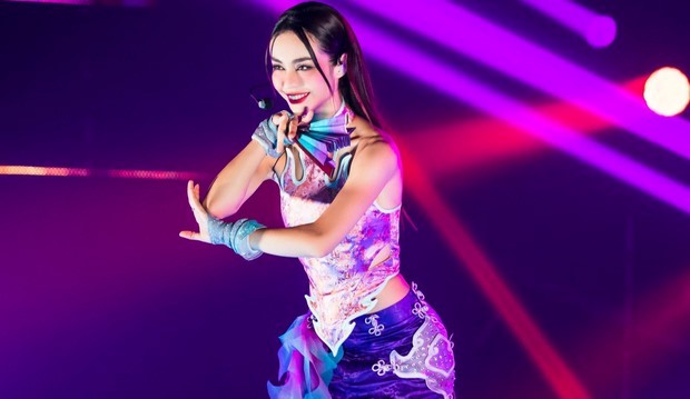 tranh cai chuong trinh chi dep dap gio re song khong cong tam nguoi duoc chiem het spotlight nguoi mo nhat4 tranh cai chuong trinh chi dep dap gio re song khong cong tam nguoi duoc chiem het spotlight nguoi mo nhat4