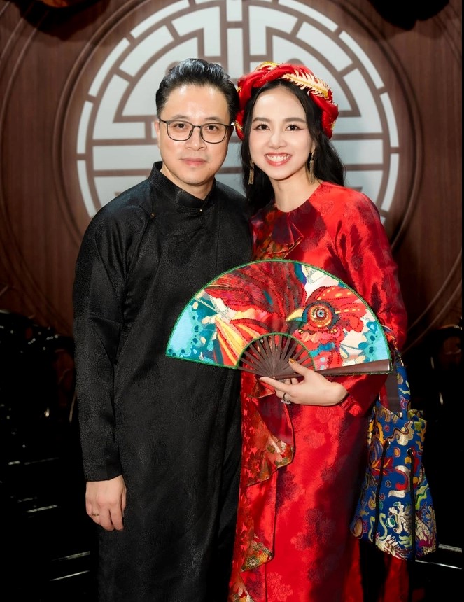 vo dao dien victor vu dep hut hon o tuoi u40 lam ba hai trong phim cua chong4