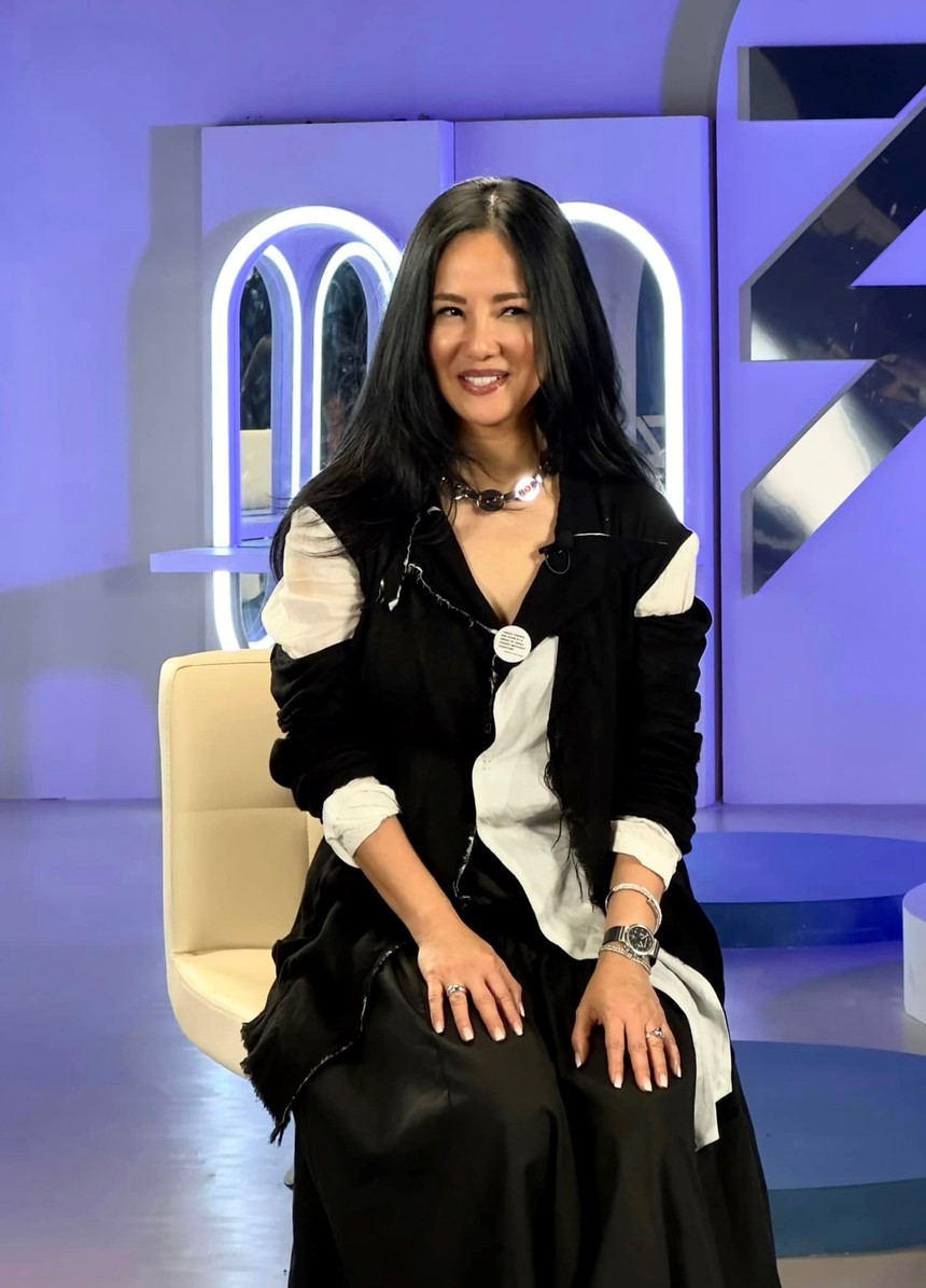 fan ham mo vao thang bai dang gop y diva hong nhung cu xu ra sao4 fan ham mo vao thang bai dang gop y diva hong nhung cu xu ra sao4