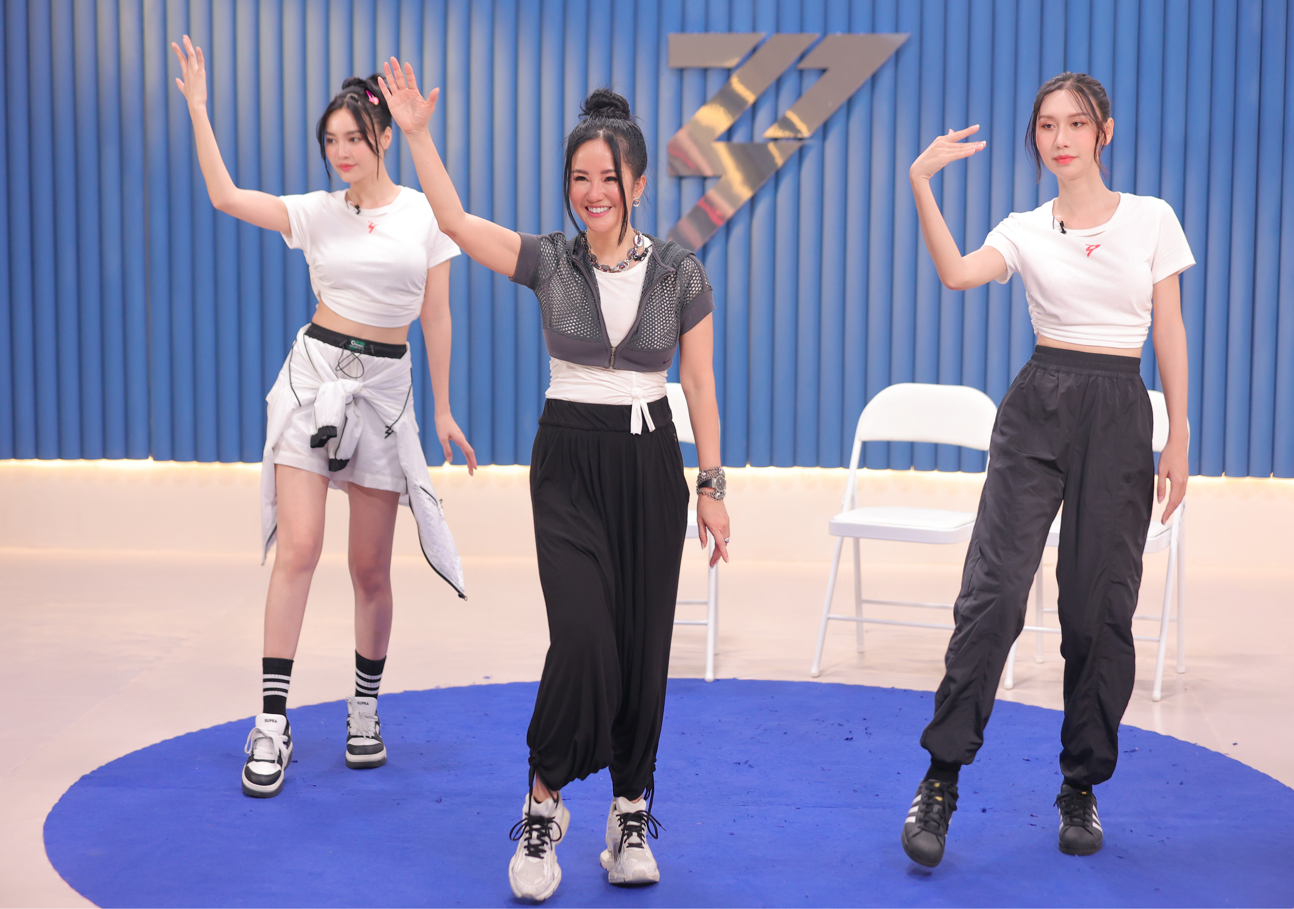 chi dep dap gio re song 2023 tung trailer day an y voi ket qua vong cong dien 1