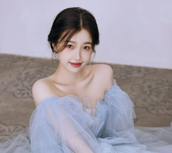 lo dien tu dai my nhan so huu visual dinh nhat man anh hoa ngu vung phong do nhat la 2 nguoi dau lo dien tu dai my nhan so huu visual dinh nhat man anh hoa ngu vung phong do nhat la 2 nguoi dau