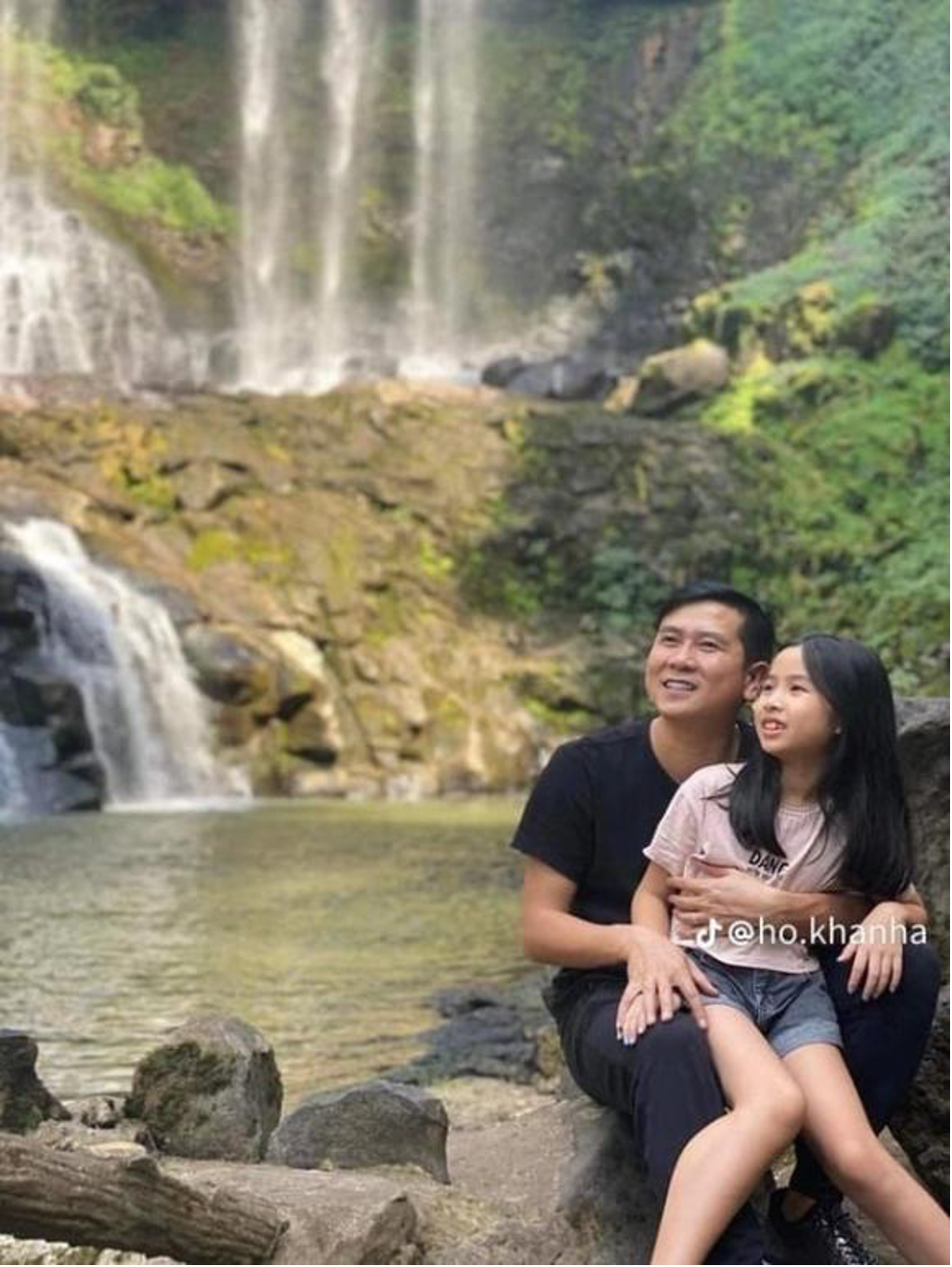 he lo loat tin nhan giua ho hoai anh va con gai ai nu con khang dinh 1 dieu bat ngo ve bo6 he lo loat tin nhan giua ho hoai anh va con gai ai nu con khang dinh 1 dieu bat ngo ve bo6
