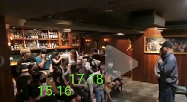chong tu hy vien to chuc off fan so luong nguoi tham du khien ai nay nga ngua3 chong tu hy vien to chuc off fan so luong nguoi tham du khien ai nay nga ngua3