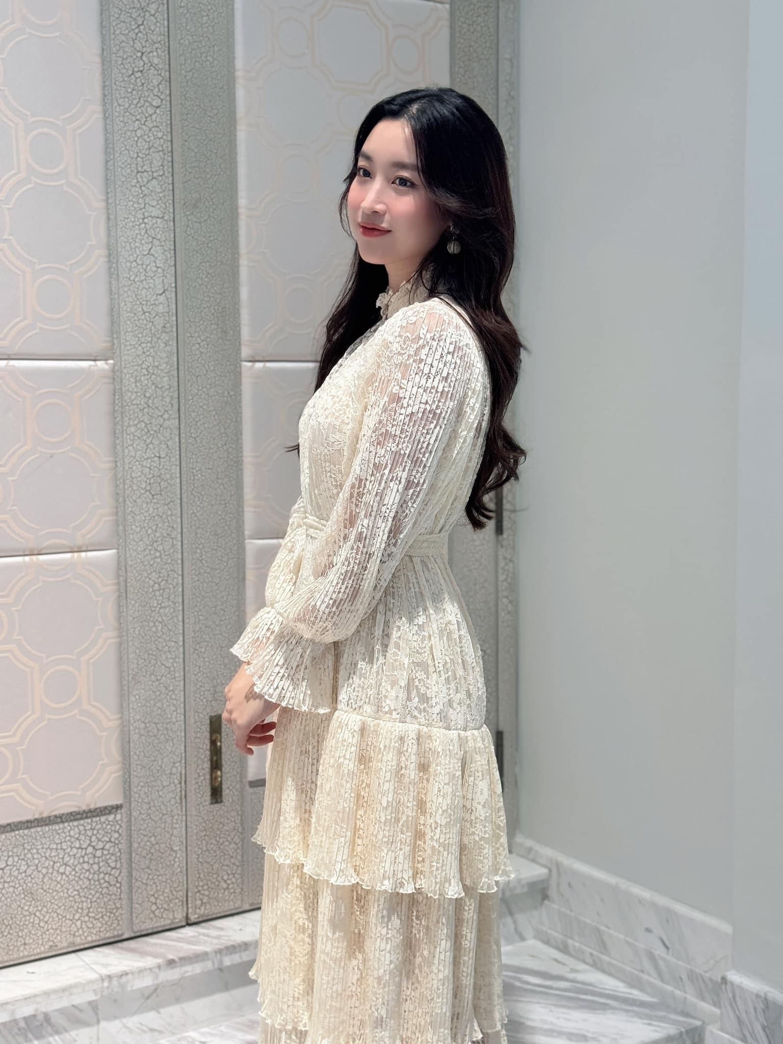 hoa hau do my linh khoe anh dam tham sau sinh ong xa binh luan mot cau boc me su that1