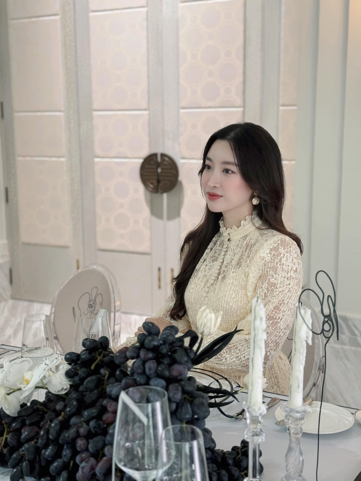 hoa hau do my linh khoe anh dam tham sau sinh ong xa binh luan mot cau boc me su that3