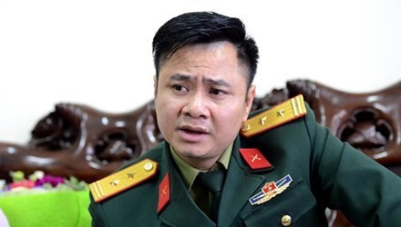 tu long la nam nghe si tre nhat trong dan tao quan duoc phong tang nsnd