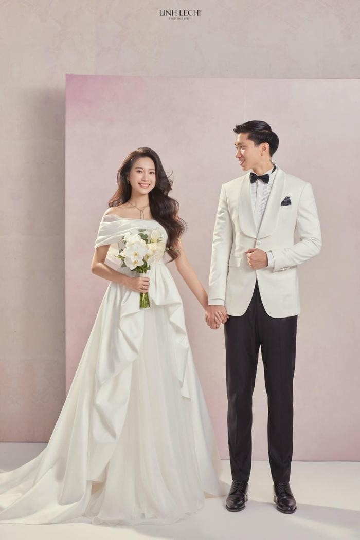 doan van hau doan hai my tiet lo thoi diem dau moi quen gan 1 nam khong noi chuyen vi deu co moi quan he rieng2