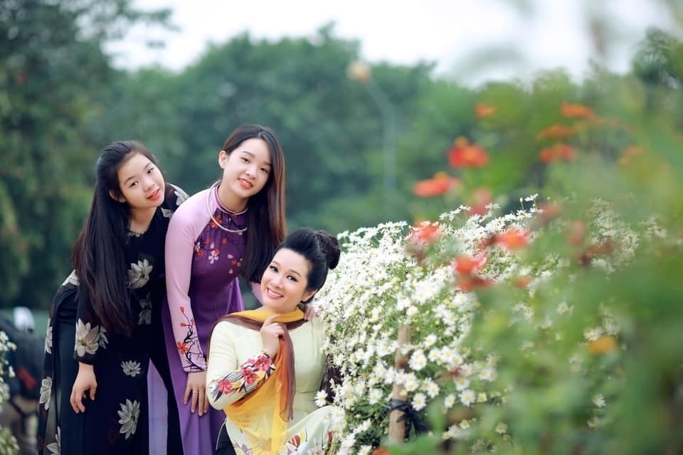 nsut thanh thanh hien khong muon nhac ve nguoi cu yeu kieu xinh dep o tuoi 54