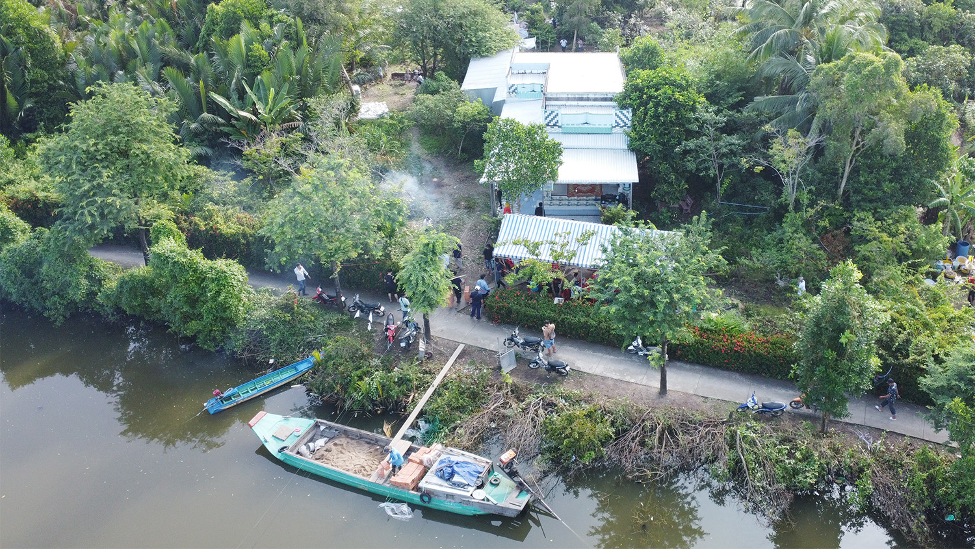 loi khai bat ngo cua ke sat hai vo dang mang thai va bo me vo o ca mau
