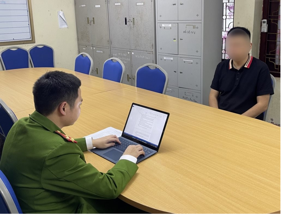 nhap canh trai phep qua song sang mong cai doi tuong truy na nguoi trung quoc bi bat giu nhap canh trai phep qua song sang mong cai doi tuong truy na nguoi trung quoc bi bat giu