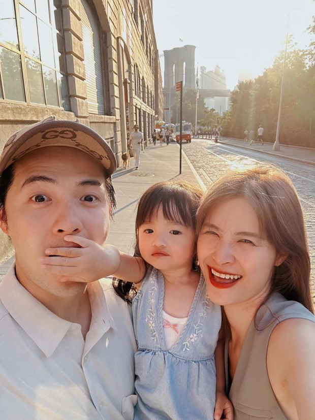 lo vong 2 lum xum dong nhi dinh nghi van dang co em be thu hai4 lo vong 2 lum xum dong nhi dinh nghi van dang co em be thu hai4