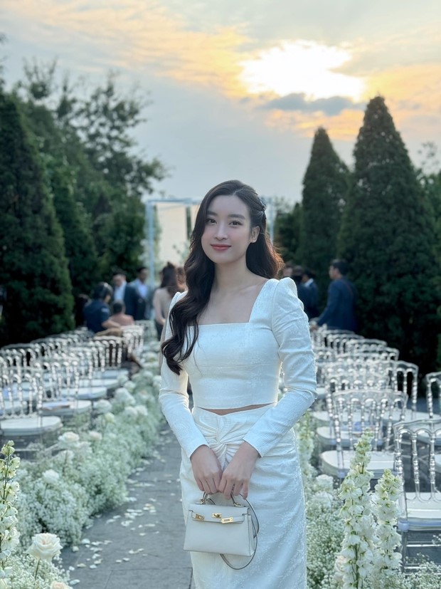 do my linh len do chuan dau nha hao mon khi di dam cuoi dan tinh chi biet tam tac khen ngoi4 do my linh len do chuan dau nha hao mon khi di dam cuoi dan tinh chi biet tam tac khen ngoi4
