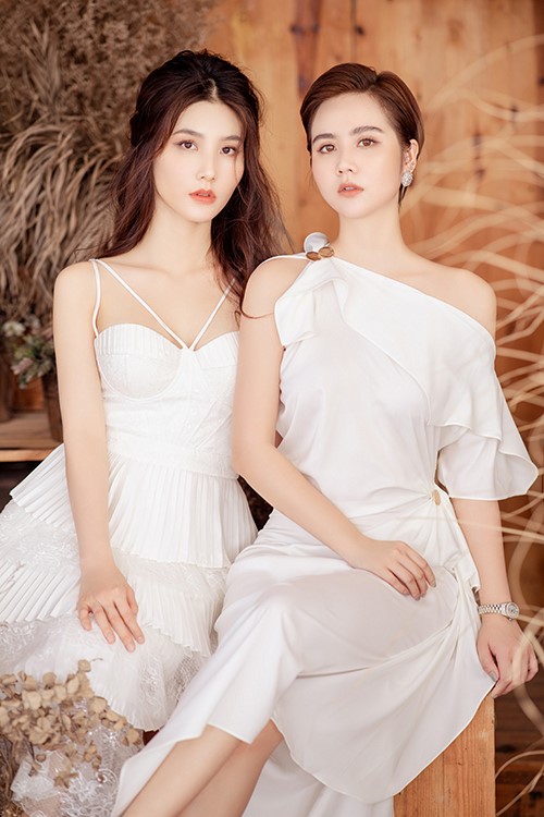 khong xuat hien trong dam cuoi ban than huyen lizzie dinh nghi van nghi choi voi diem my 9x khong xuat hien trong dam cuoi ban than huyen lizzie dinh nghi van nghi choi voi diem my 9x