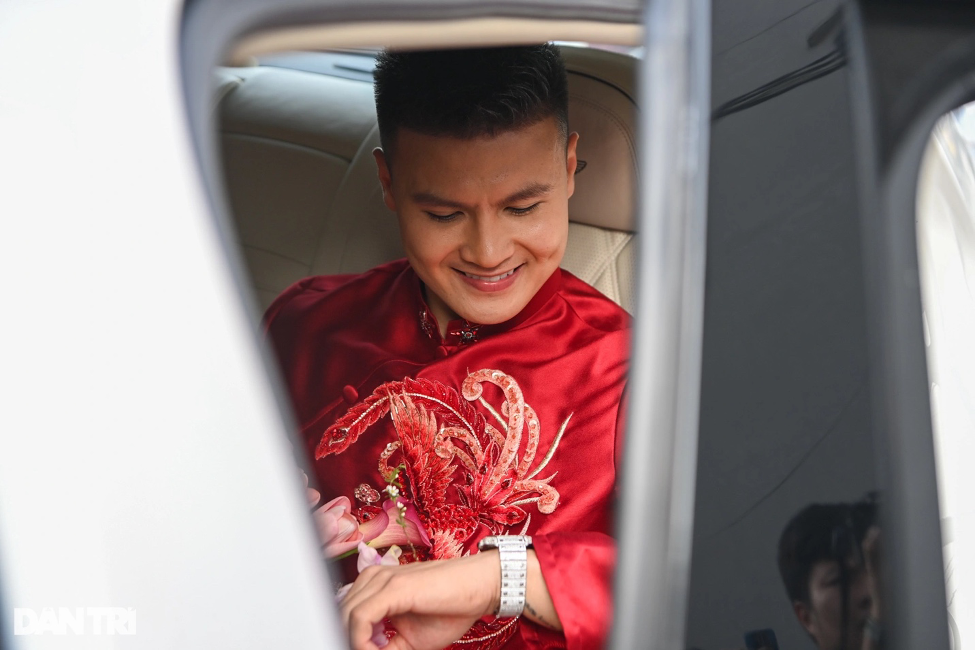 quang hai dien ao dai do di hoi vo tuy nhien dan tinh chi chu y mot thu dat do noi bat5