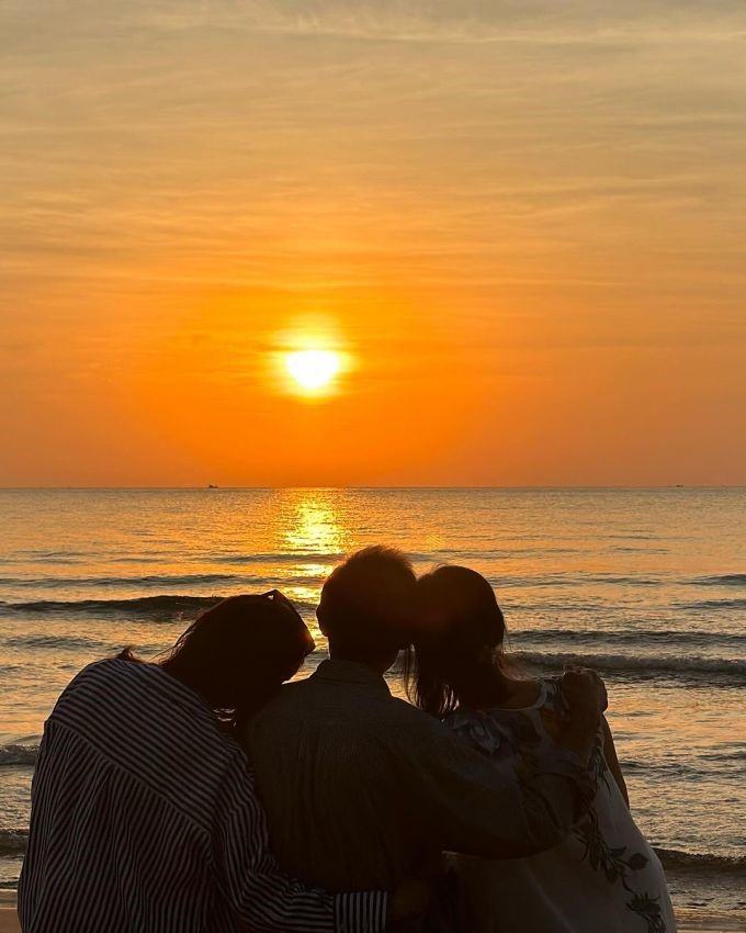 mot cuu dien vien tvb noi tieng cung gia dinh du lich phu quoc dip dau nam moi