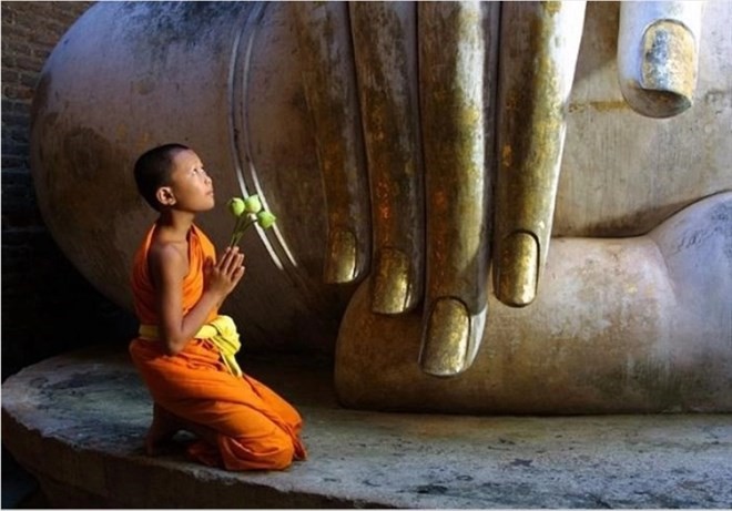 nam chac 8 dieu kieng ky can tranh khi di le chua2 nam chac 8 dieu kieng ky can tranh khi di le chua2